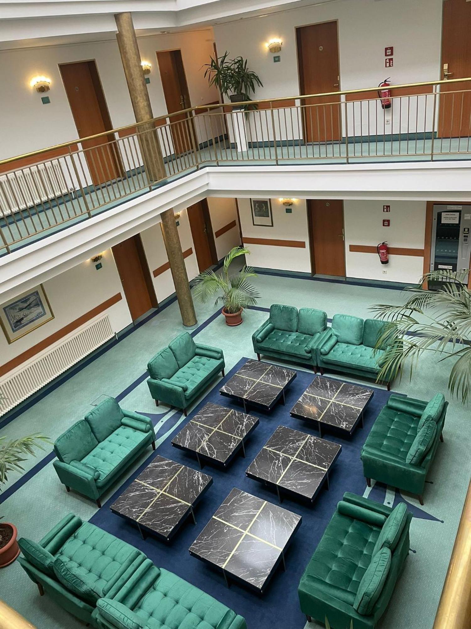 Hotel Kaiserhof Fürstenwalde Extérieur photo