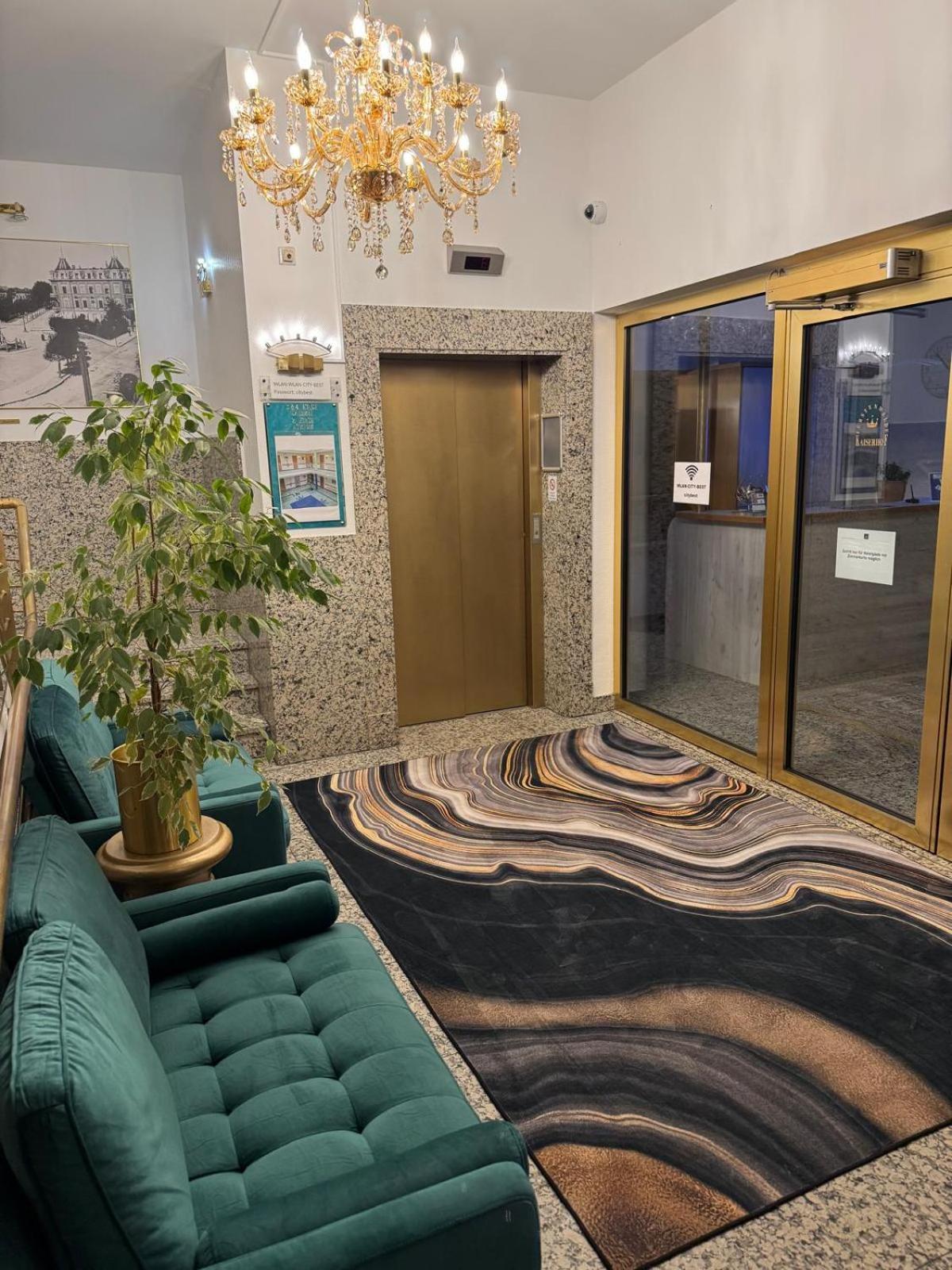 Hotel Kaiserhof Fürstenwalde Extérieur photo