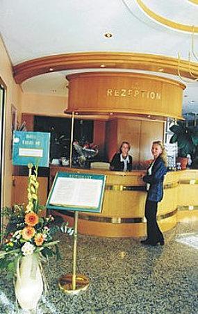 Hotel Kaiserhof Fürstenwalde Extérieur photo