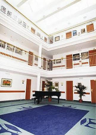 Hotel Kaiserhof Fürstenwalde Extérieur photo
